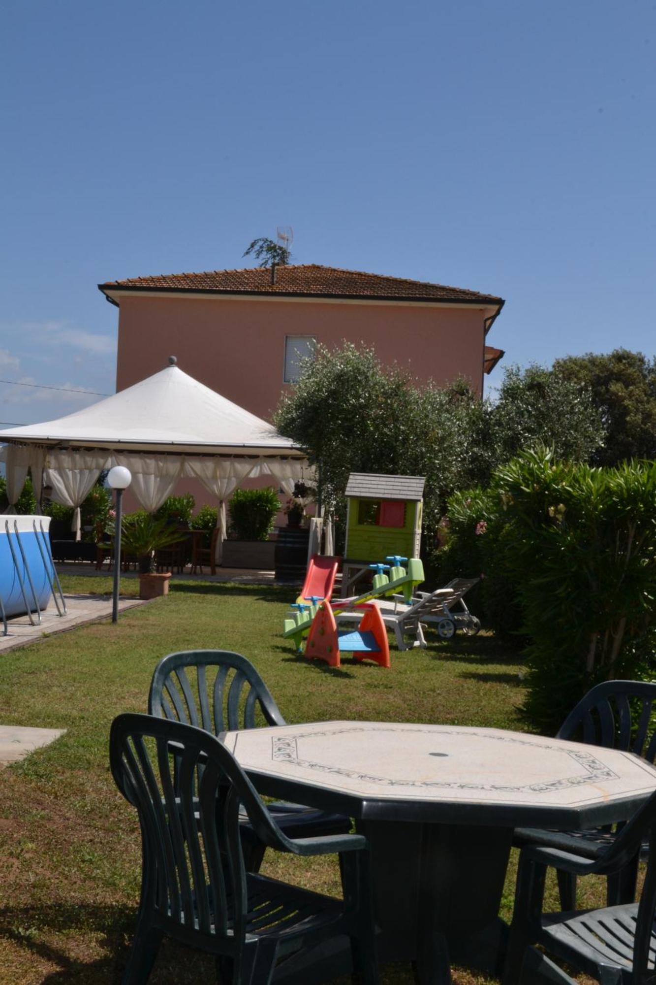 La Mimosa Hotel Bolgheri Bagian luar foto